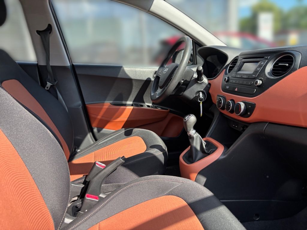 Fahrzeugabbildung Hyundai i10 1.0 Select