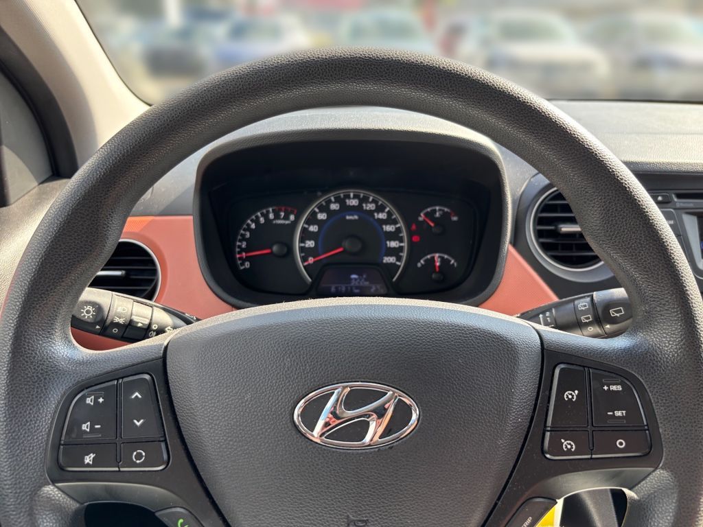 Fahrzeugabbildung Hyundai i10 1.0 Select