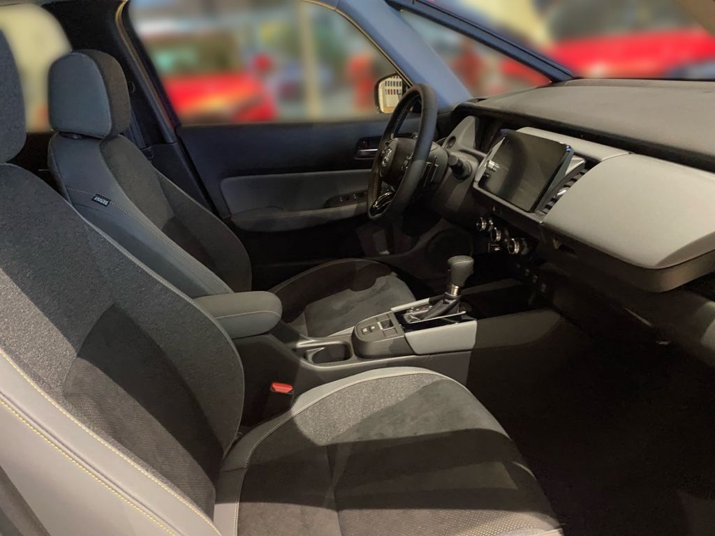 Fahrzeugabbildung Honda Jazz e:HEV 1.5 i-MMD Hybrid Advance Sport
