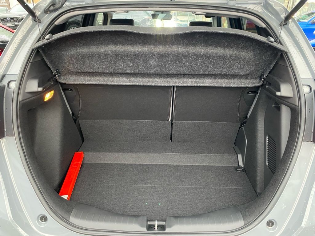 Fahrzeugabbildung Honda Jazz e:HEV 1.5 i-MMD Hybrid Advance Sport