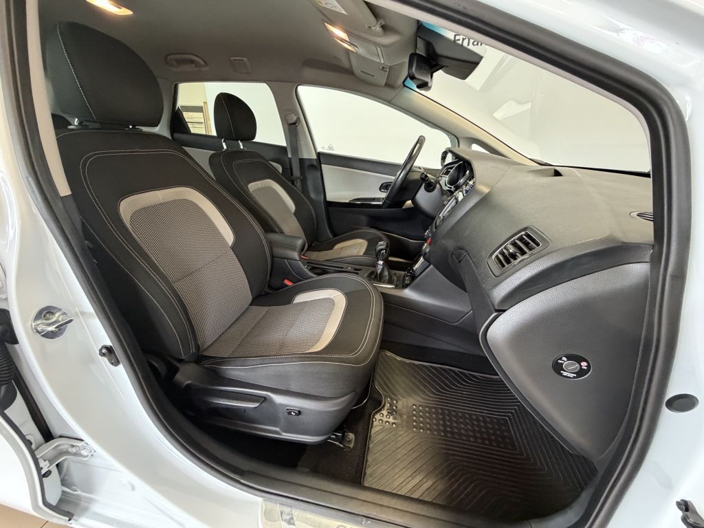 Fahrzeugabbildung Kia Ceed 1.6 CRDi Sportswagon Spirit