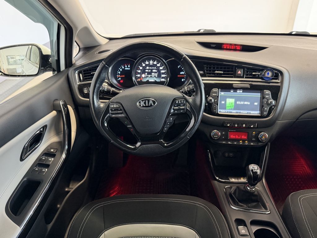 Fahrzeugabbildung Kia Ceed 1.6 CRDi Sportswagon Spirit