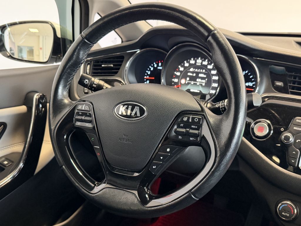 Fahrzeugabbildung Kia Ceed 1.6 CRDi Sportswagon Spirit