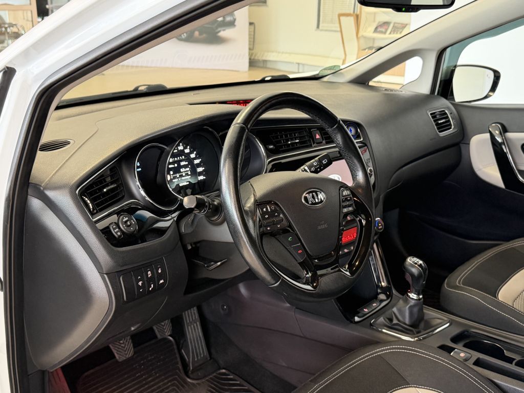 Fahrzeugabbildung Kia Ceed 1.6 CRDi Sportswagon Spirit