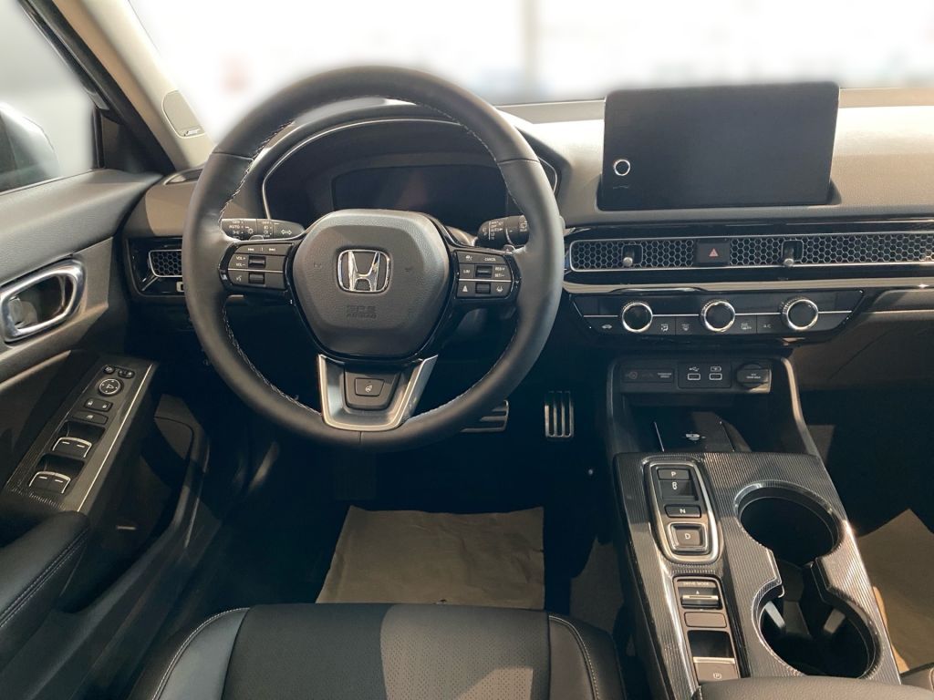 Fahrzeugabbildung Honda Civic e:HEV 2.0 i-MMD Hybrid Advance (FE)
