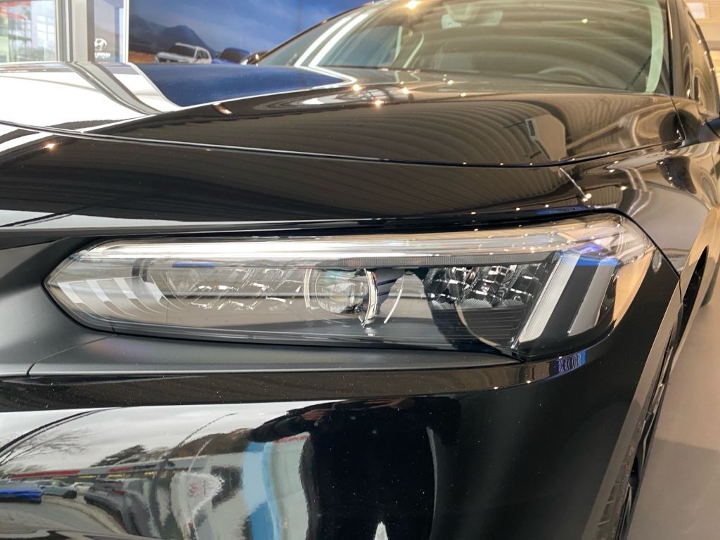 Fahrzeugabbildung Honda Civic e:HEV 2.0 i-MMD Hybrid Advance (FE)
