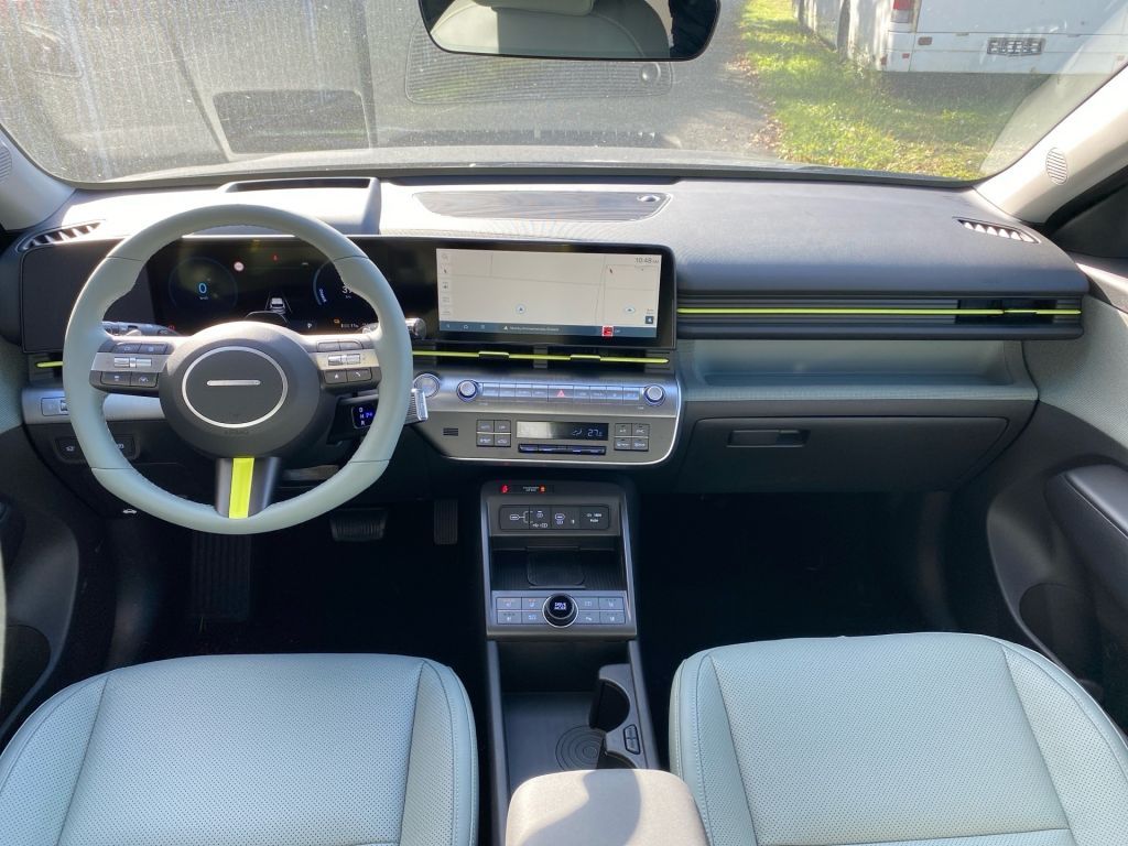 Fahrzeugabbildung Hyundai KONA EV PRIME +Leder Sagegrün+Assistenzpaket+BOS