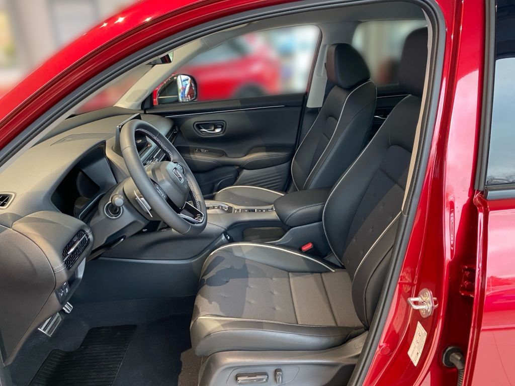 Fahrzeugabbildung Honda ZR-V e:HEV 2.0 i-MMD Hybrid Sport