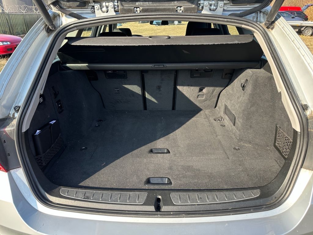 Fahrzeugabbildung BMW 320d Touring Advantage+nur für Händler