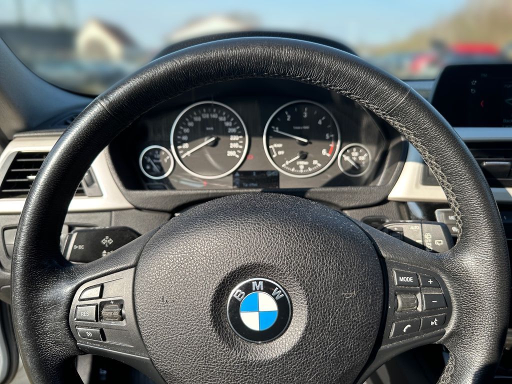 Fahrzeugabbildung BMW 320d Touring Advantage+nur für Händler