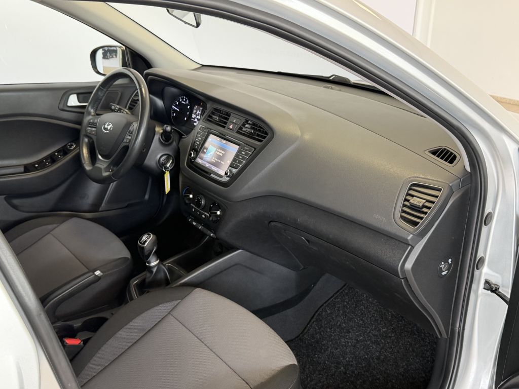 Fahrzeugabbildung Hyundai i20 blue 1.0 T-GDI Trend+Navi+R. Kamera+PDC+