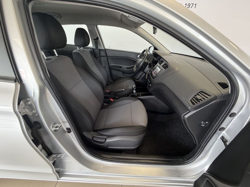 Fahrzeugabbildung Hyundai i20 blue 1.0 T-GDI Trend+Navi+R. Kamera+PDC+