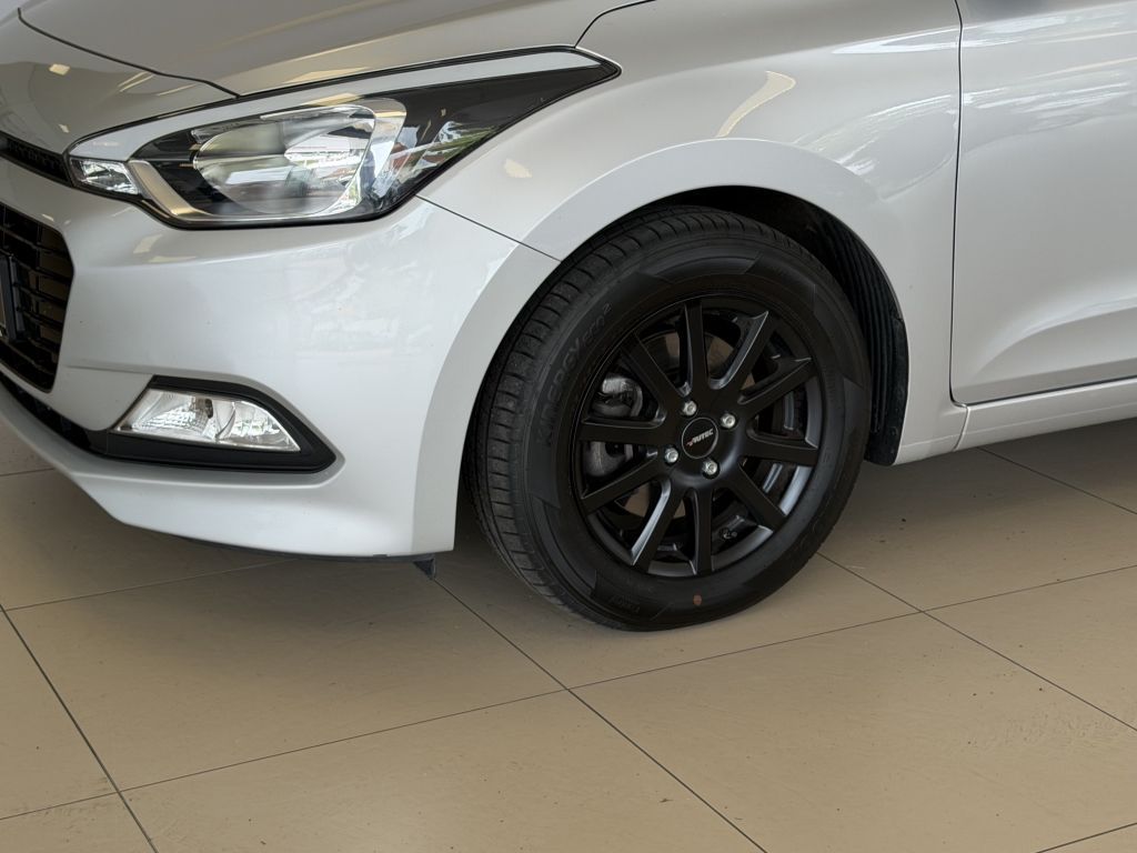 Fahrzeugabbildung Hyundai i20 blue 1.0 T-GDI Trend+Navi+R. Kamera+PDC+
