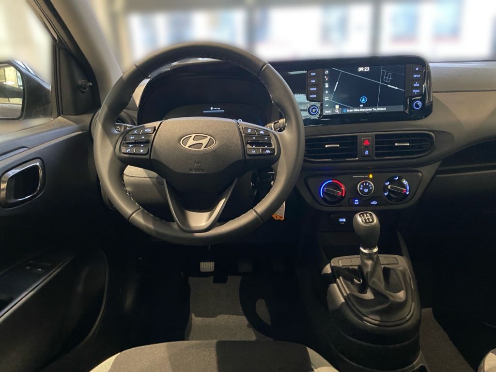 Fahrzeugabbildung Hyundai i10 1.0 Select +R.Kamera+Klima