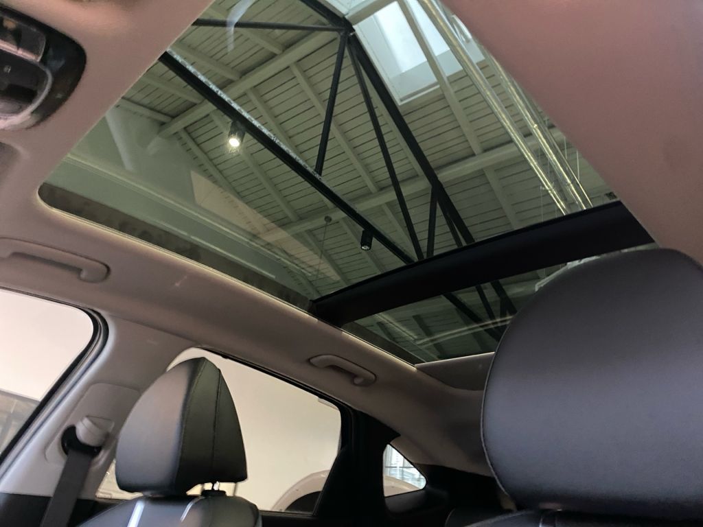 Fahrzeugabbildung Hyundai TUCSON 1.6 T-GDi 48V-Hybrid 2WD DCT Prime+Panora
