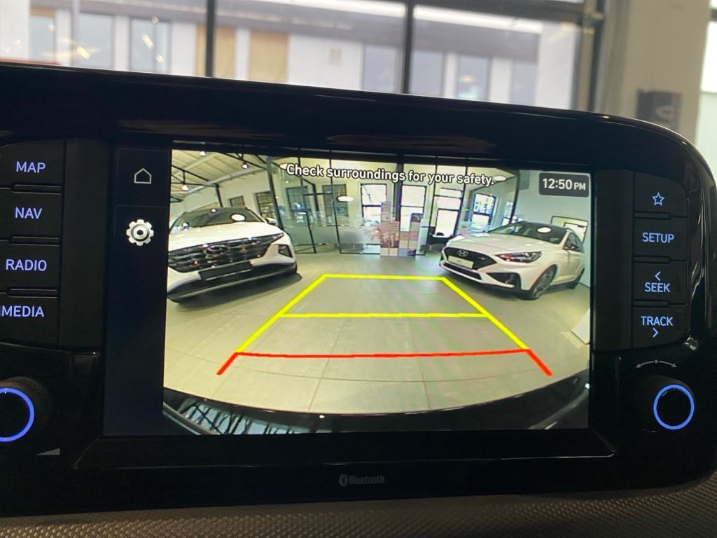 Fahrzeugabbildung Hyundai i10 1.0 Trend +Komfort-Paket+R.Kamera+Apple Carp