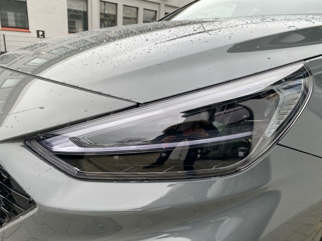 Fahrzeugabbildung Hyundai i30 1.5 T-GDI 48V-Hybrid N Line Sitz P. + Pano