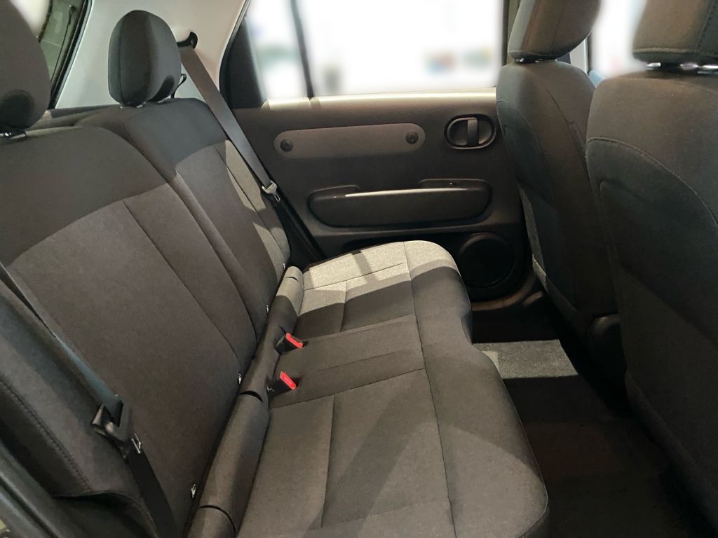 Fahrzeugabbildung Hyundai INSTER 49kWh Select