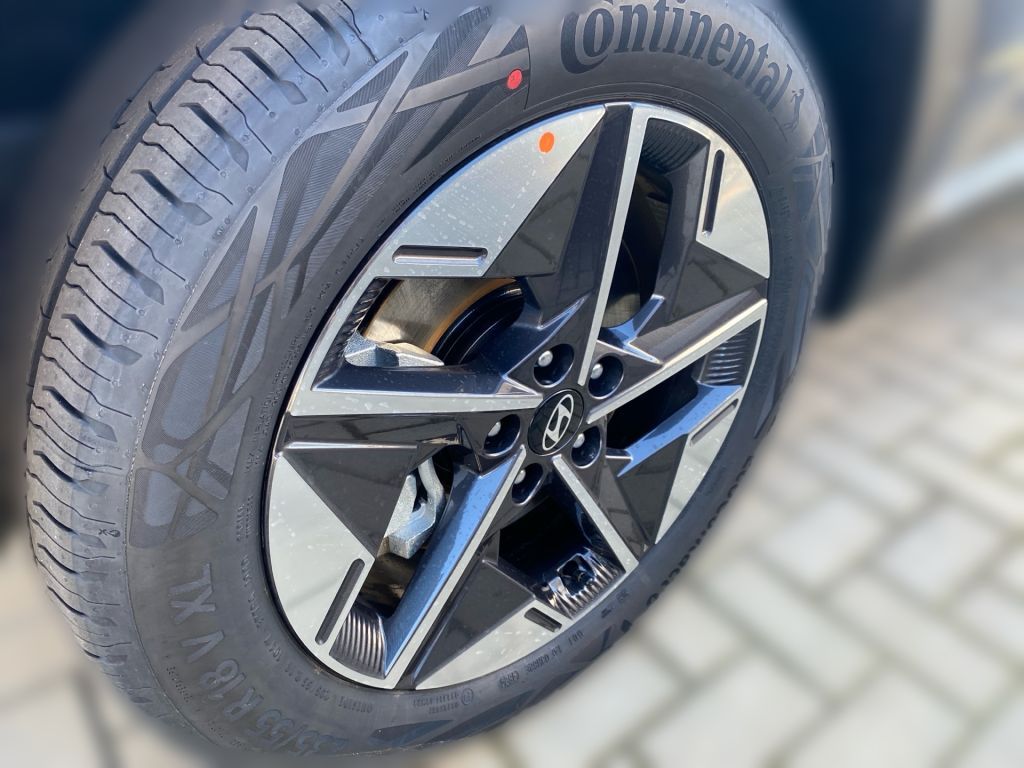 Fahrzeugabbildung Hyundai TUCSON 1.6 T-GDi HEV 2WD Trend (NX4e)