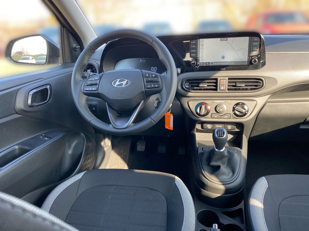 Fahrzeugabbildung Hyundai i10 1.0 Select (AC3)