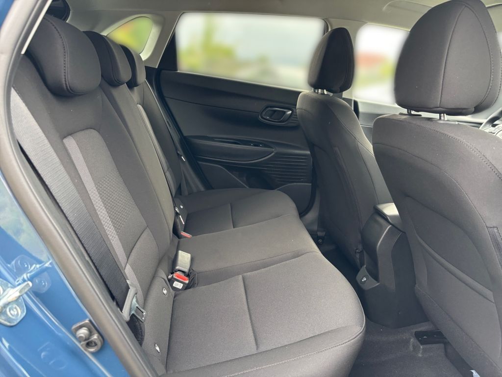 Fahrzeugabbildung Hyundai i20 1.0 T-GDI DCT Prime + Dachlackierung