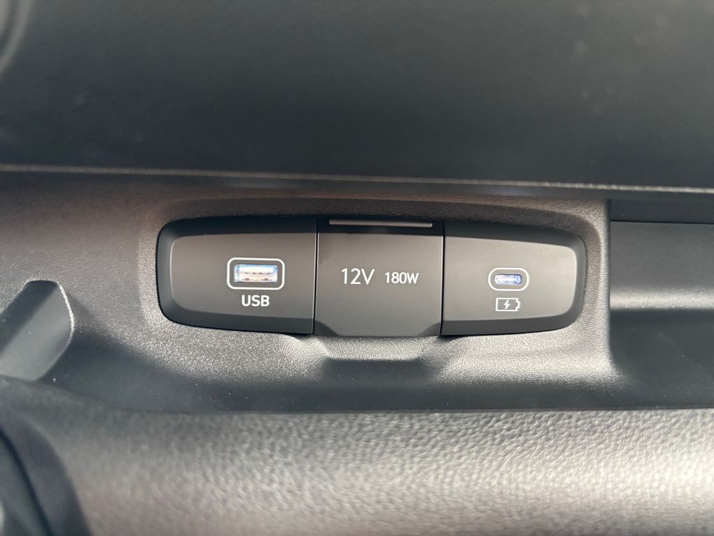 Fahrzeugabbildung Hyundai INSTER 49kWh Trend