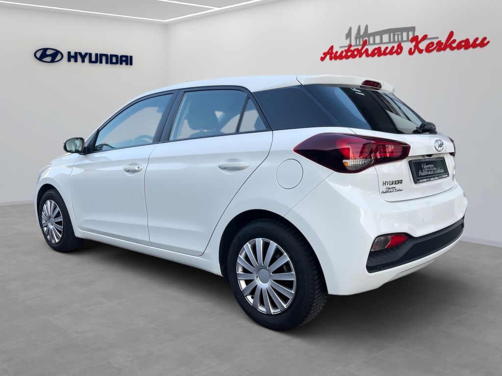 Fahrzeugabbildung Hyundai i20 blue 1.0 T-GDI DCT Trend Automatik sofort