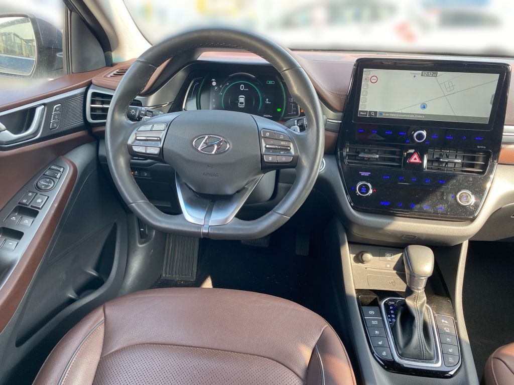 Fahrzeugabbildung Hyundai IONIQ Plug-in-Hybrid 1.6 GDI Prime