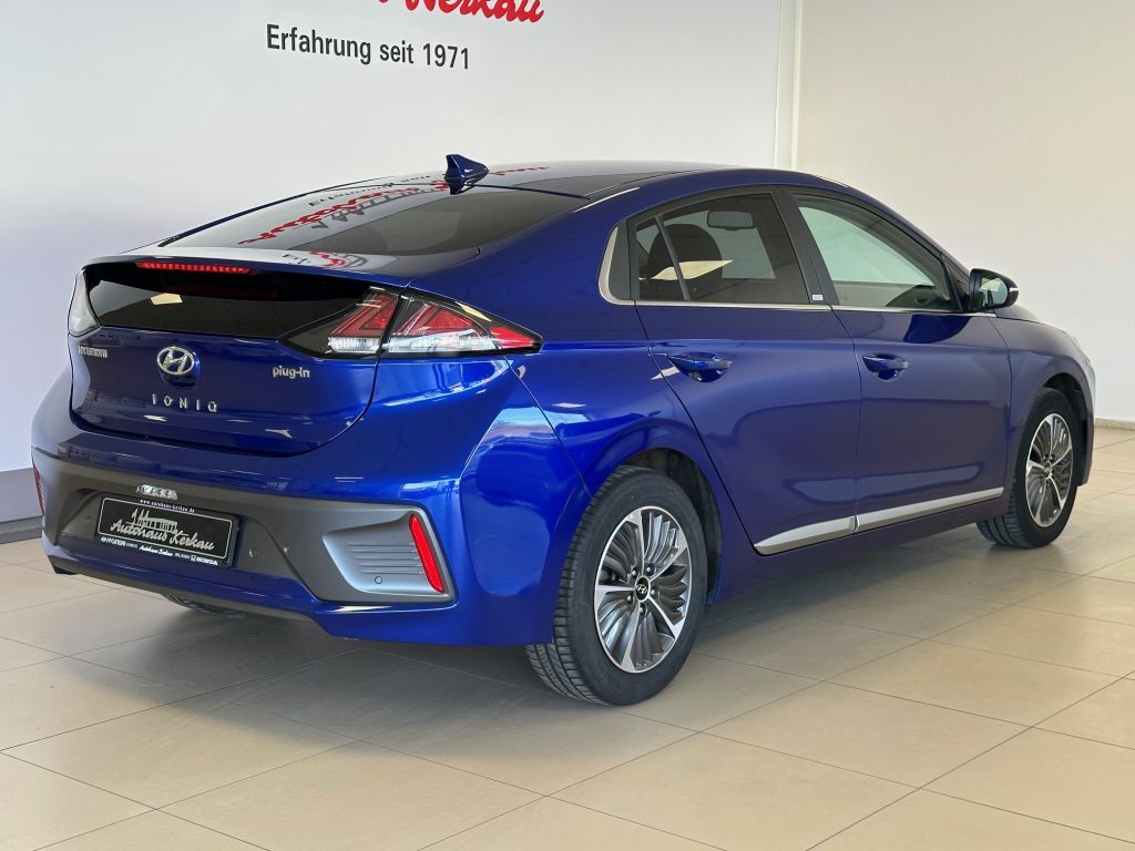 Fahrzeugabbildung Hyundai IONIQ Plug-in-Hybrid 1.6 GDI Style