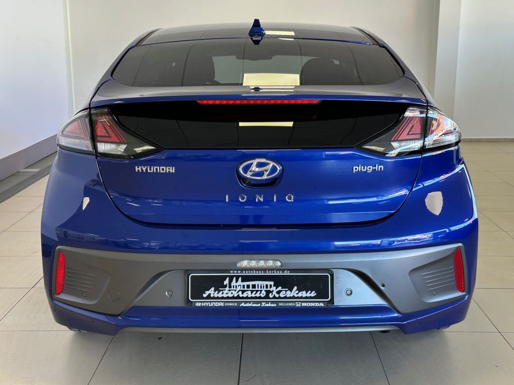 Fahrzeugabbildung Hyundai IONIQ Plug-in-Hybrid 1.6 GDI Style