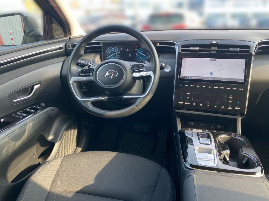 Fahrzeugabbildung Hyundai TUCSON 1.6 T-GDi Plug-in-Hybrid 4WD Trend