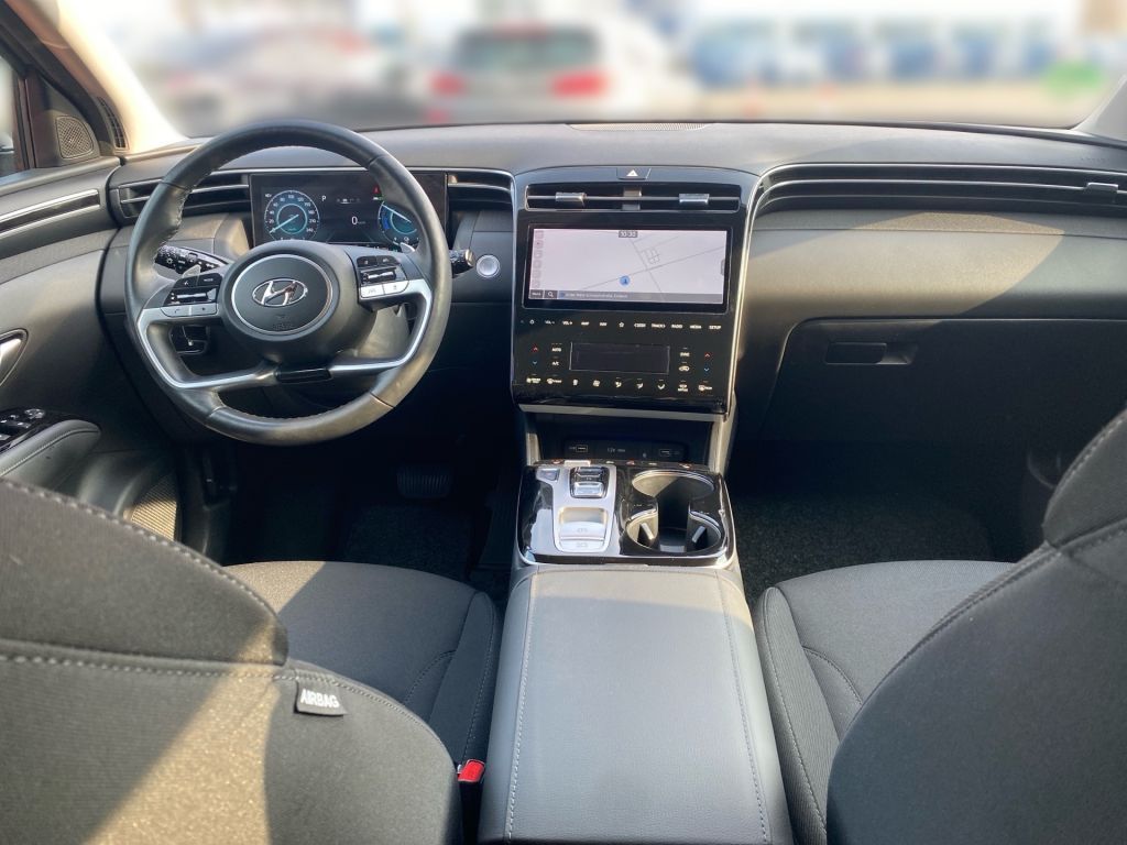 Fahrzeugabbildung Hyundai TUCSON 1.6 T-GDi Plug-in-Hybrid 4WD Trend