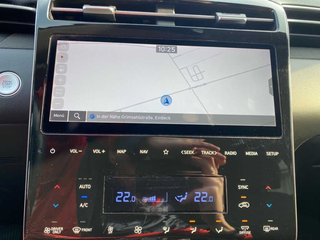 Fahrzeugabbildung Hyundai TUCSON 1.6 T-GDi Plug-in-Hybrid 4WD Trend