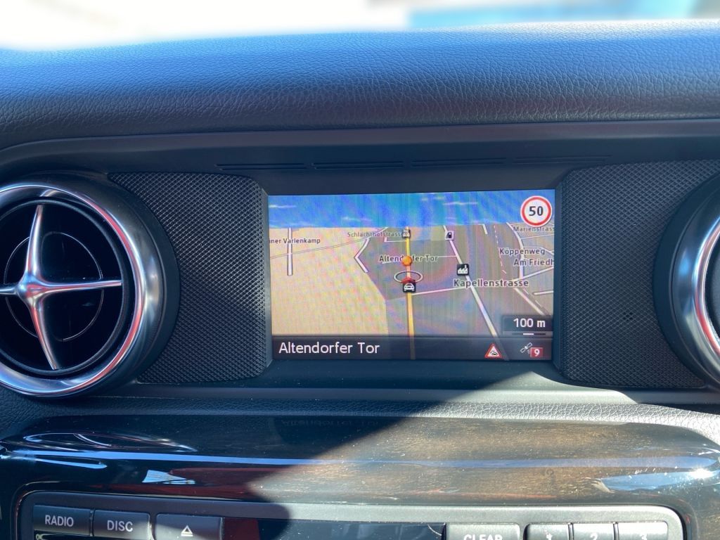 Fahrzeugabbildung Mercedes-Benz SLK 200+Pano.+SHZ.