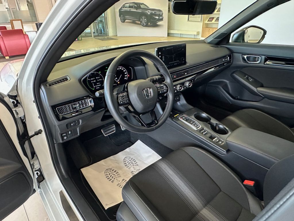 Fahrzeugabbildung Honda Civic e:HEV 2.0 i-MMD Hybrid Sport