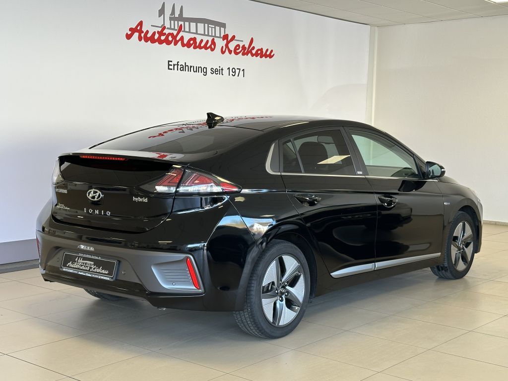 Fahrzeugabbildung Hyundai IONIQ Hybrid 1.6 GDI Premium + Vollausstattung +