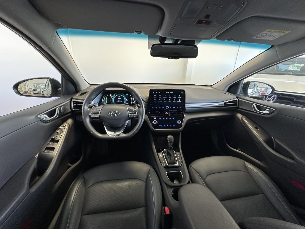 Fahrzeugabbildung Hyundai IONIQ Hybrid 1.6 GDI Premium + Vollausstattung +