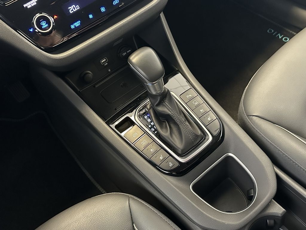 Fahrzeugabbildung Hyundai IONIQ Hybrid 1.6 GDI Premium + Vollausstattung +