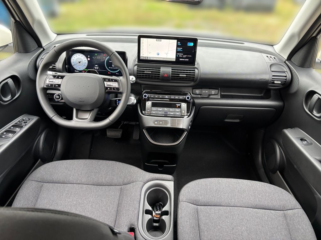 Fahrzeugabbildung Hyundai INSTER 42kWh Select
