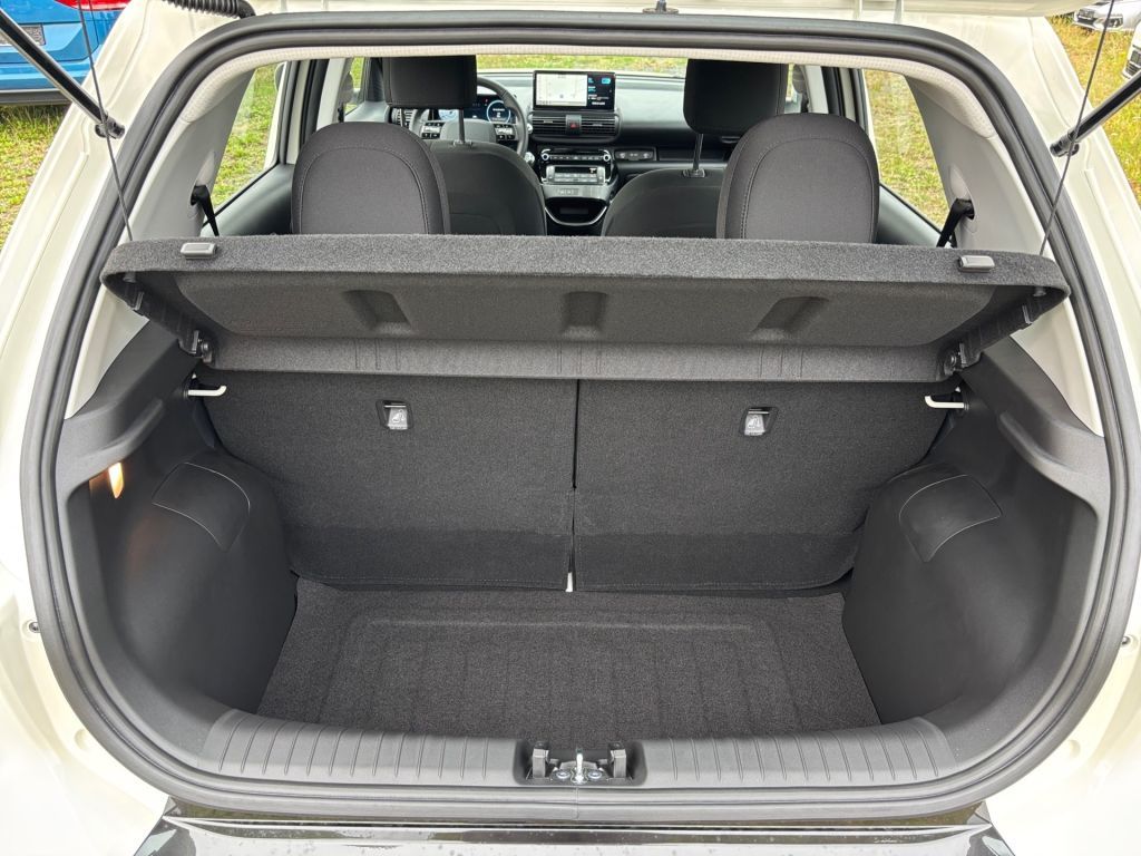 Fahrzeugabbildung Hyundai INSTER 42kWh Select