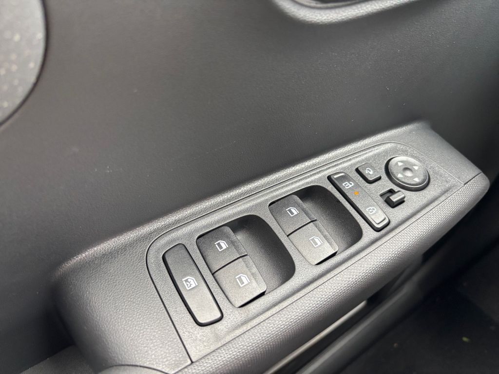 Fahrzeugabbildung Hyundai INSTER 42kWh Select