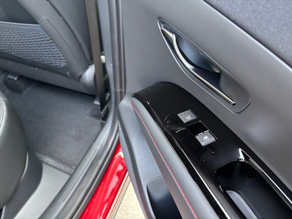 Fahrzeugabbildung Hyundai TUCSON 1.6 T-GDi HEV 2WD N Line X Pano+Assist.