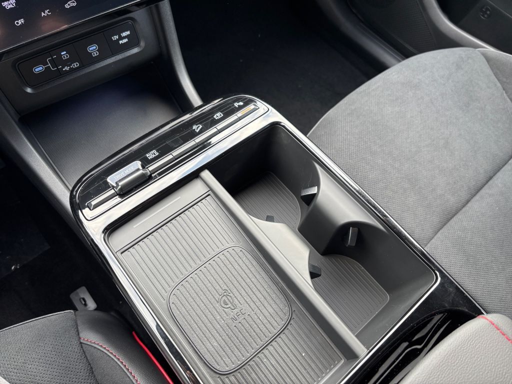 Fahrzeugabbildung Hyundai TUCSON 1.6 T-GDi HEV 2WD N Line X Pano+Assist.