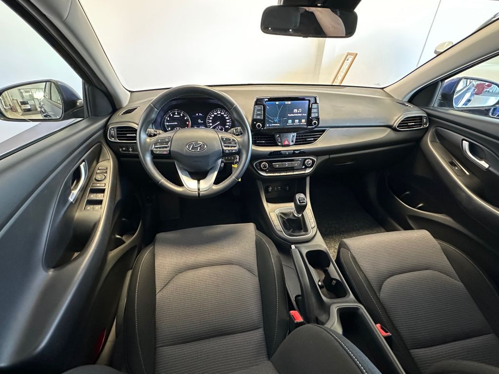 Fahrzeugabbildung Hyundai i30 1.0 T-GDI  NAVI+PDC+SHZ+CAM+AC+ankl.Spiegel