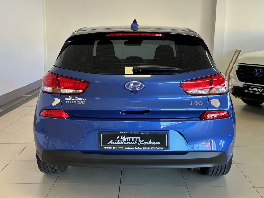 Fahrzeugabbildung Hyundai i30 1.0 T-GDI  NAVI+PDC+SHZ+CAM+AC+ankl.Spiegel