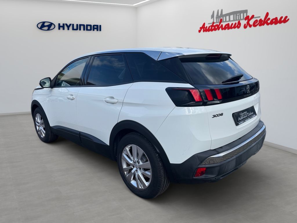 Fahrzeugabbildung Peugeot 3008 PureTech 130 Stop & Start Crossway
