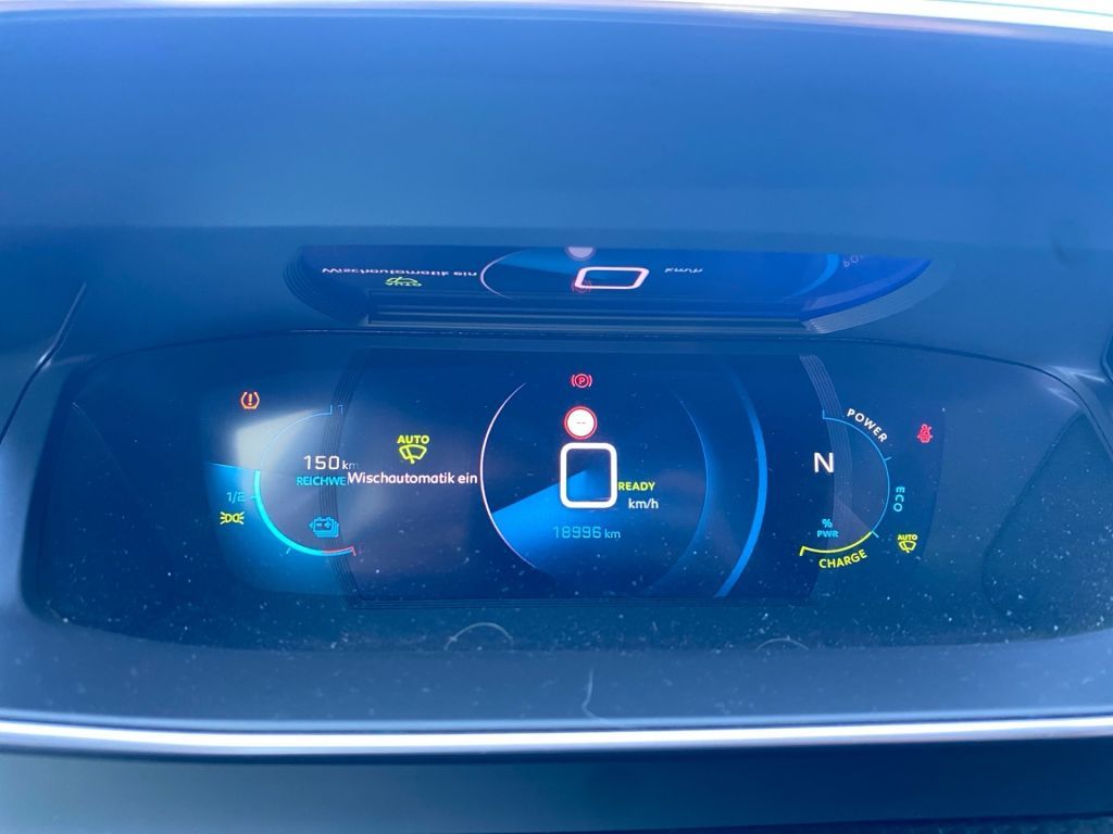 Fahrzeugabbildung Peugeot 208 Elektromotor 136 GT