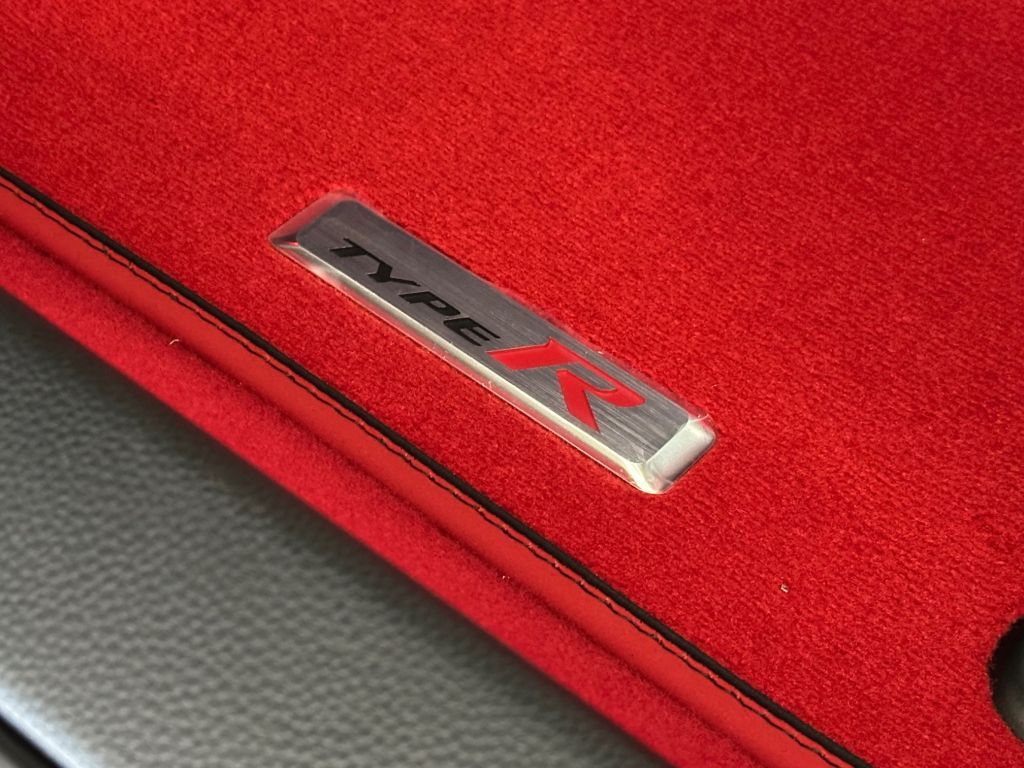 Fahrzeugabbildung Honda Civic 2.0 VTEC Turbo Type R J.A.S Edition