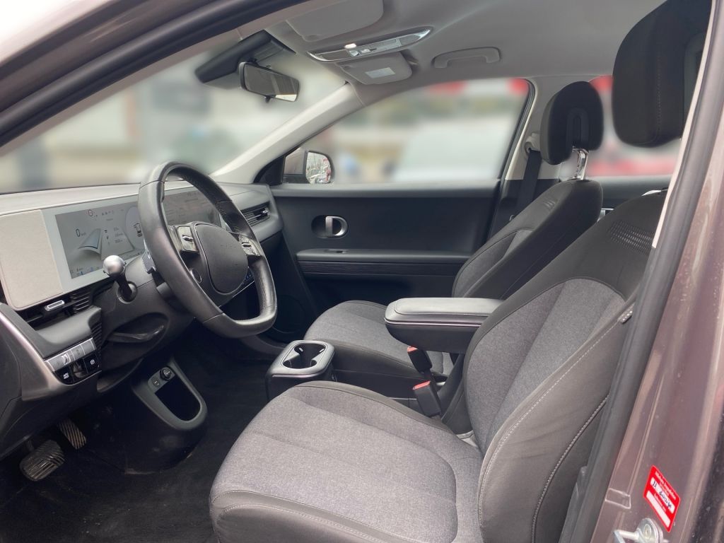 Fahrzeugabbildung Hyundai IONIQ 5 58 kWh +CAM+LED+PDC