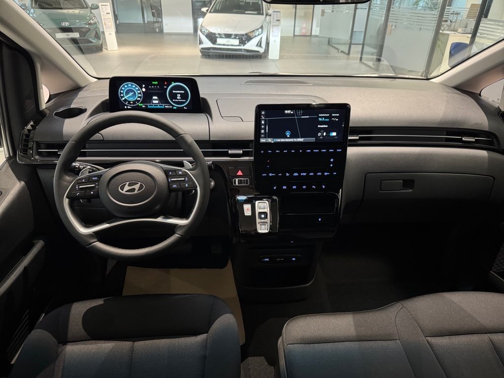 Fahrzeugabbildung Hyundai STARIA 1.6 T-GDI HEV Trend Parkp.+Easy Acces+18
